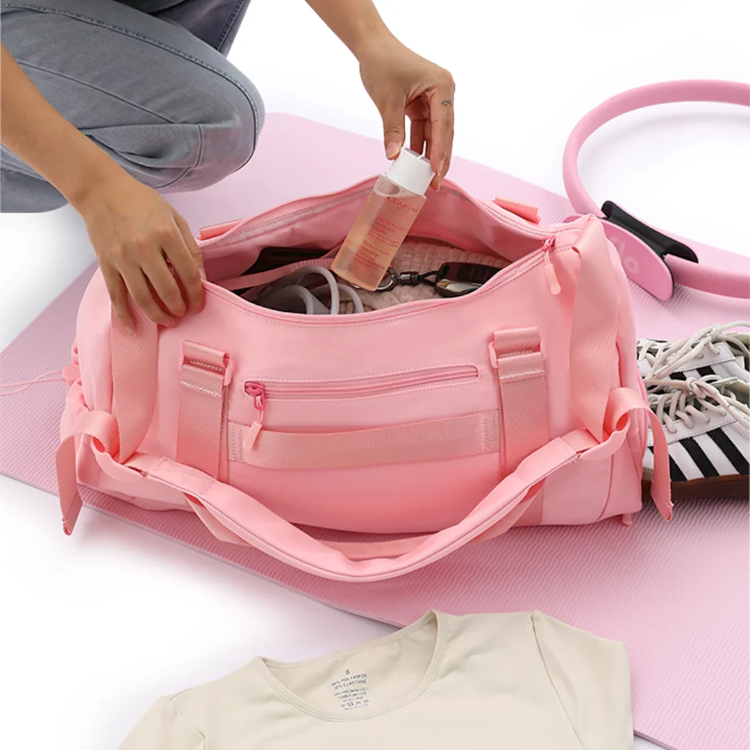 Studio Gym Bag - Image 30