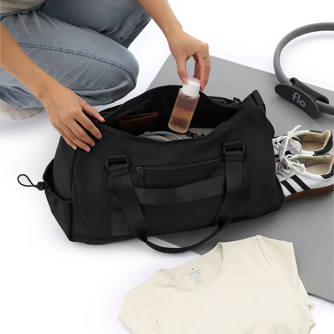 Studio Gym Bag - Image 51